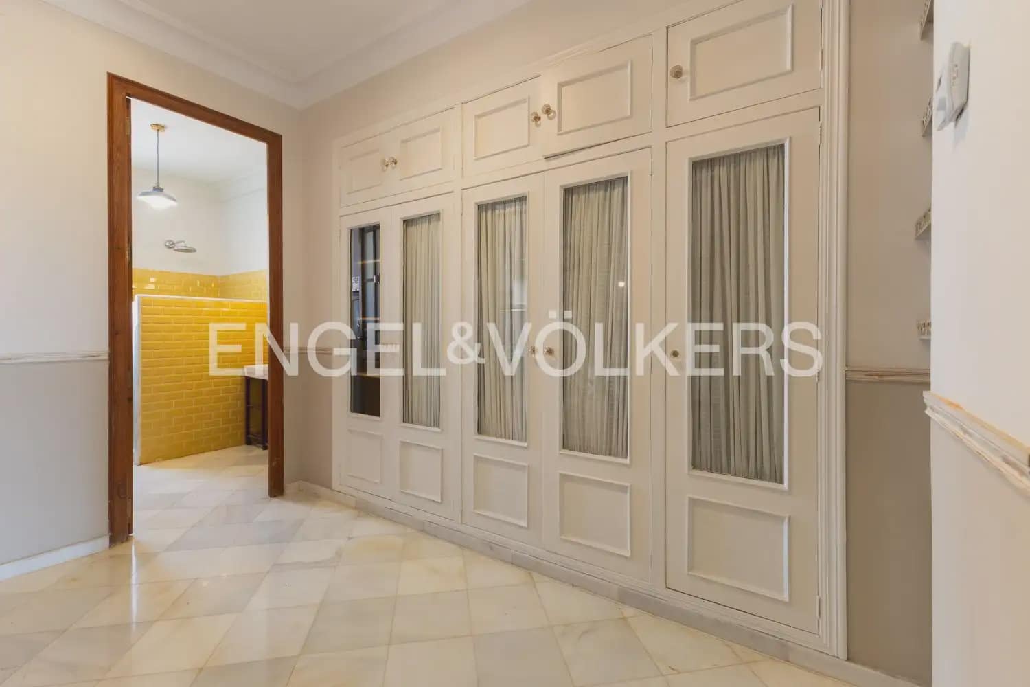 2 sovrum Lägenhet att hyra i Valencia stad - 1 500 € (Ref: 9927956)