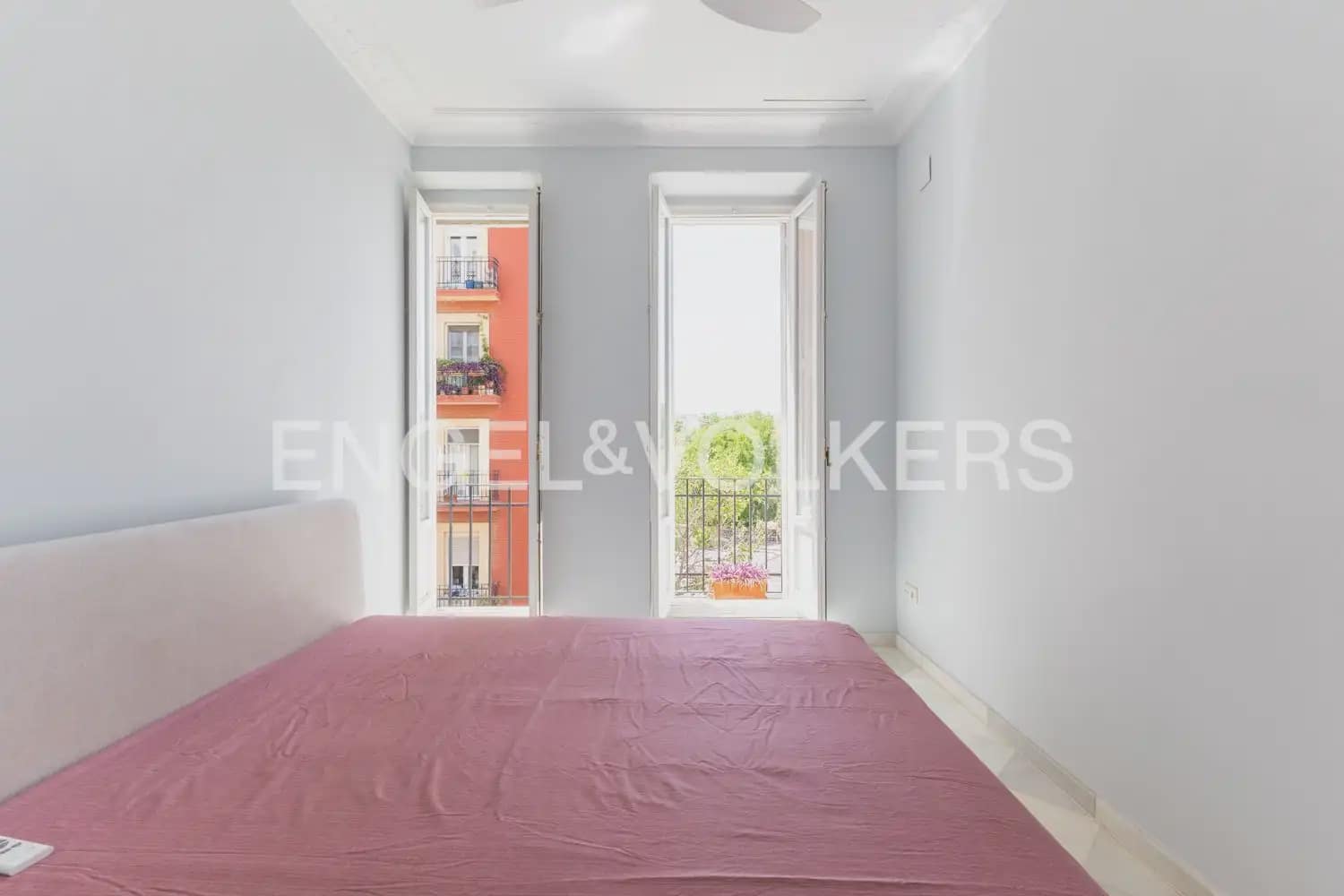 2 sovrum Lägenhet att hyra i Valencia stad - 1 500 € (Ref: 9927956)