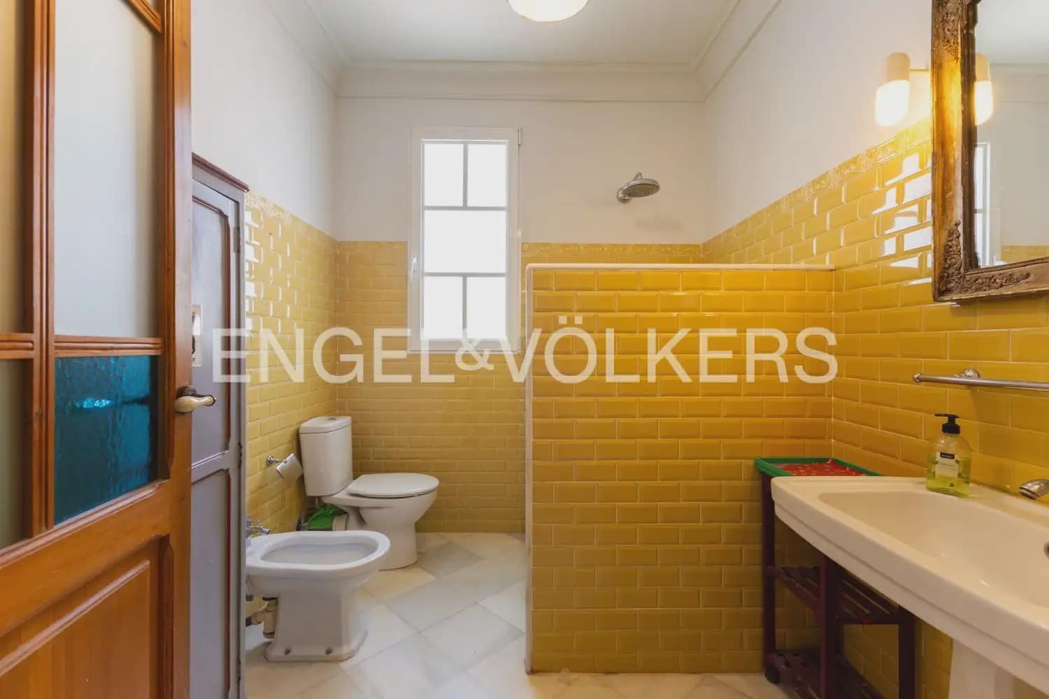 2 sovrum Lägenhet att hyra i Valencia stad - 1 500 € (Ref: 9927956)