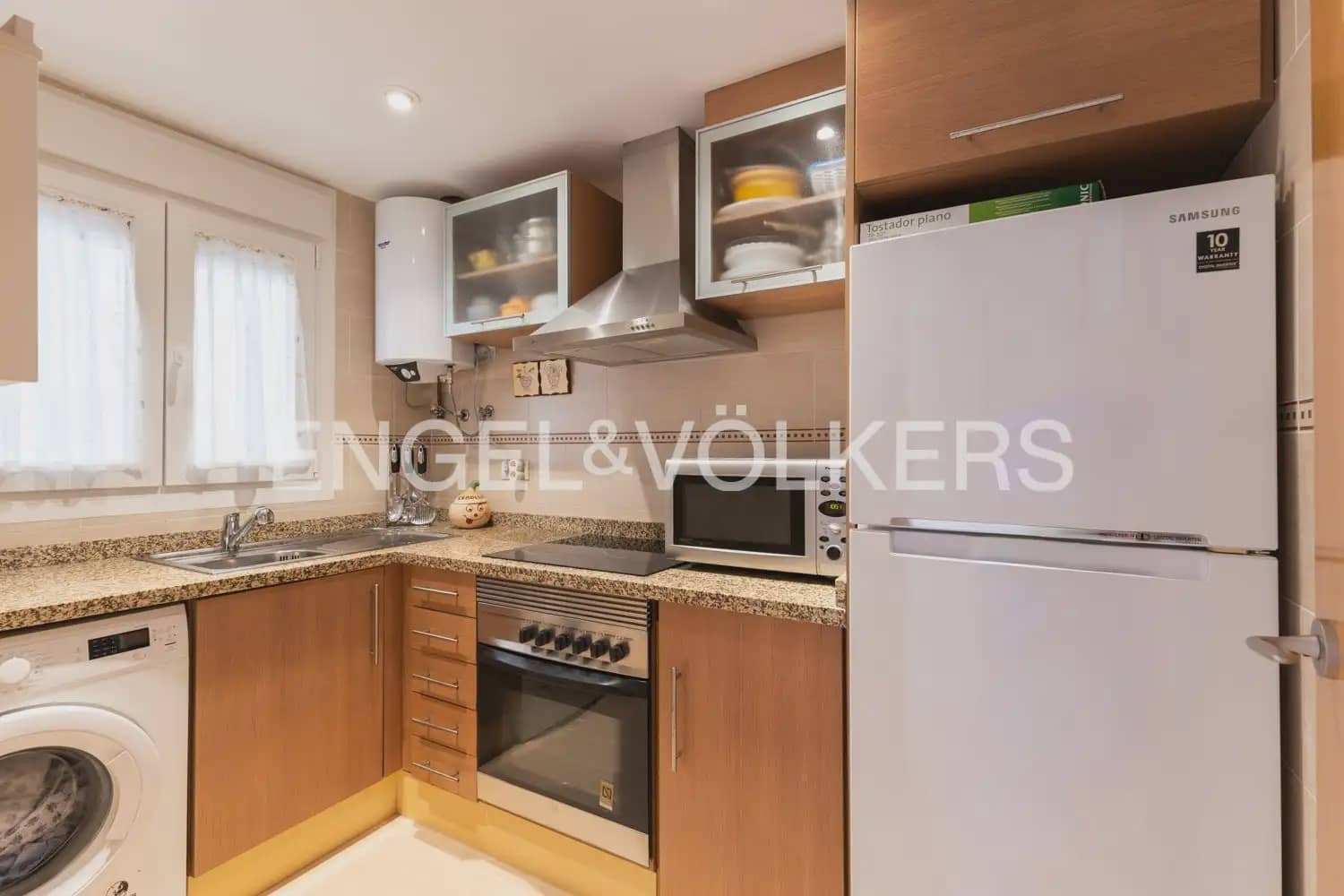 2 soverom Leilighet til salgs i Oropesa  med svømmebasseng garasje - € 145 000 (Ref: 9927957)