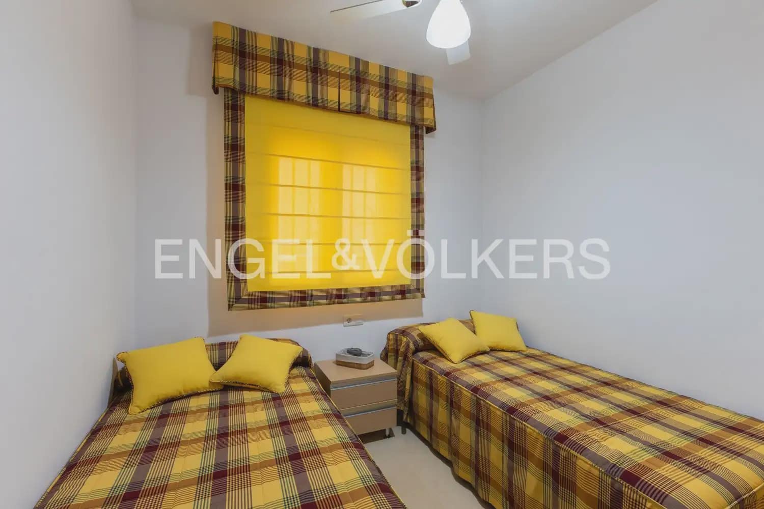 2 soverom Leilighet til salgs i Oropesa  med svømmebasseng garasje - € 145 000 (Ref: 9927957)
