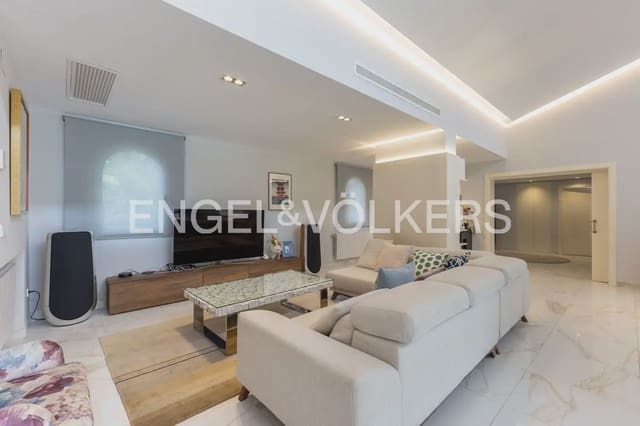 7 quarto Moradia para venda em Massarrojos, Valência cidade com piscina garagem - 1 690 000 € (Ref: 9927958)