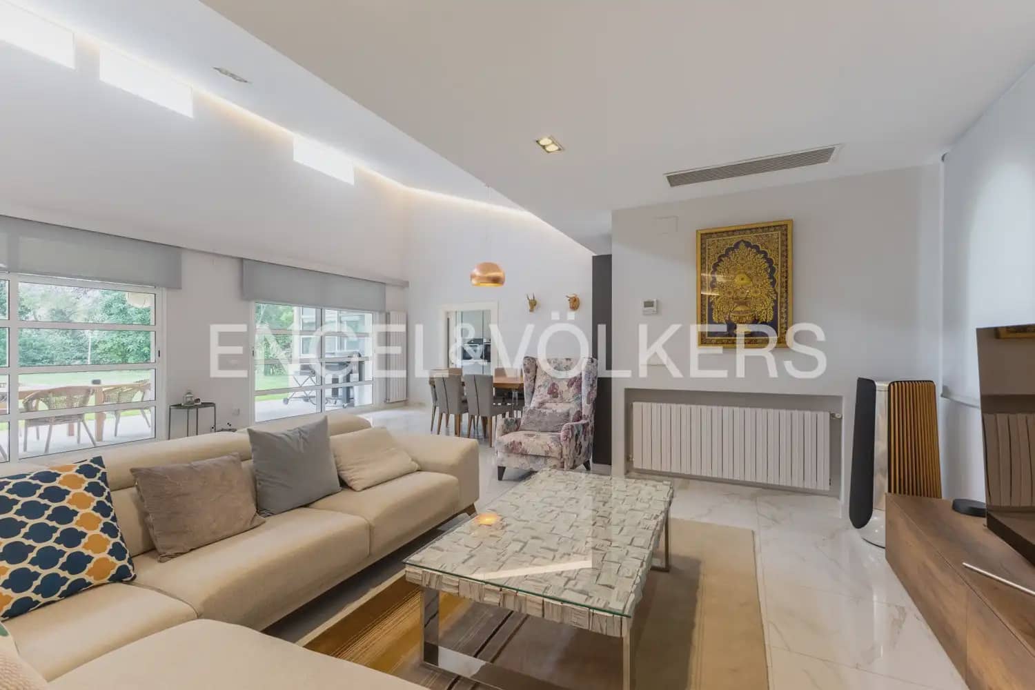 7 bedroom Villa for sale in Rocafort with pool garage - € 1,690,000 (Ref: 9927958)