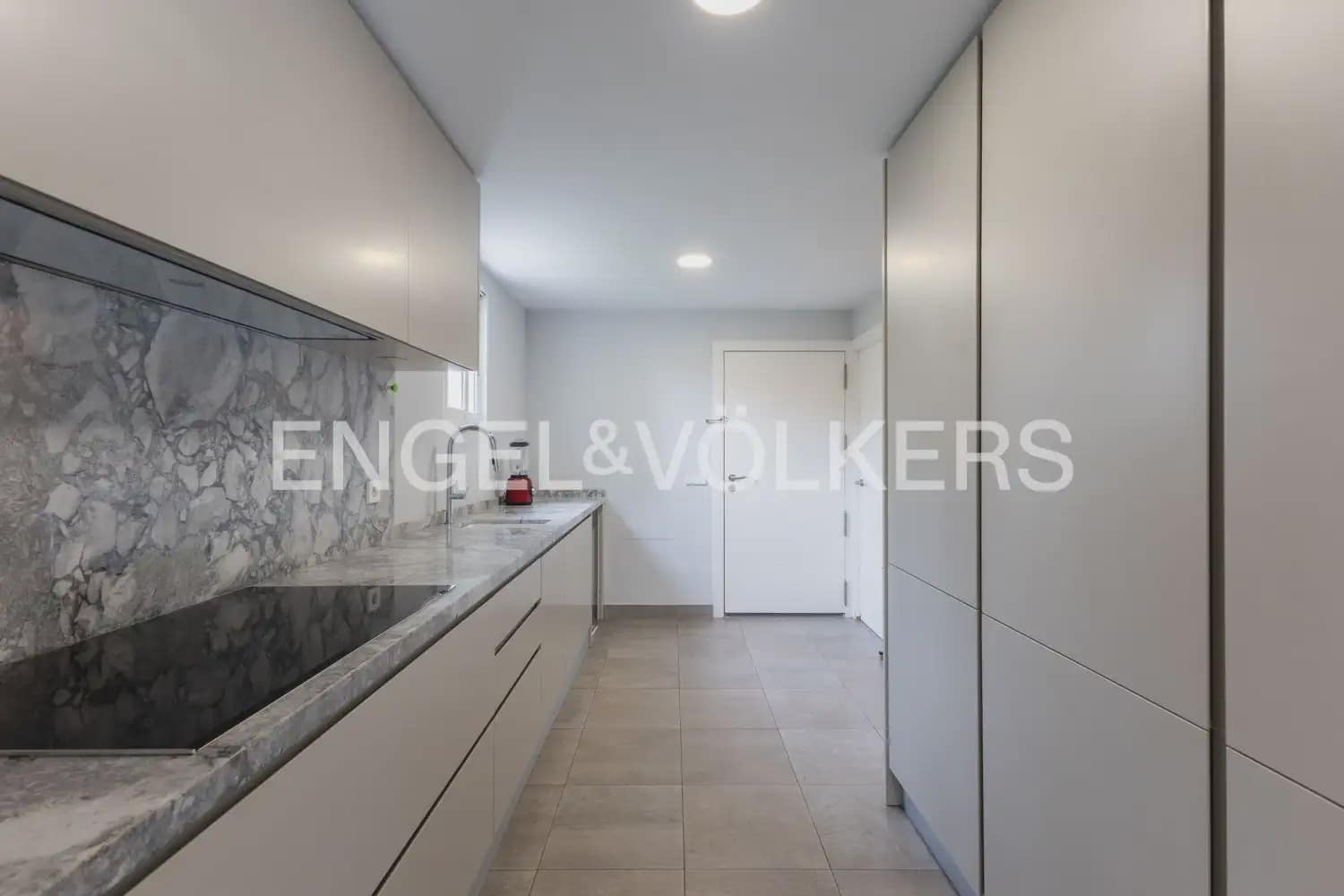 7 bedroom Villa for sale in Rocafort with pool garage - € 1,690,000 (Ref: 9927958)