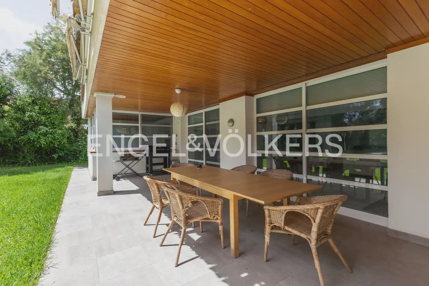 7 bedroom Villa for sale in Rocafort with pool garage - € 1,690,000 (Ref: 9927958)