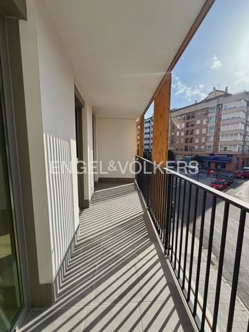 3 quarto Apartamento para arrendar em Els Orriols, Valência cidade com garagem - 1 800 € (Ref: 9928447)