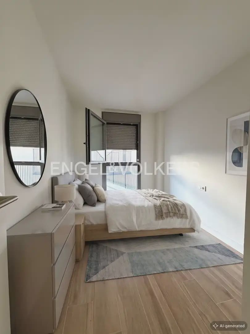 Piso de 3 habitaciones en València ciudad en alquiler con garaje - 1.800 € (Ref: 9928447)