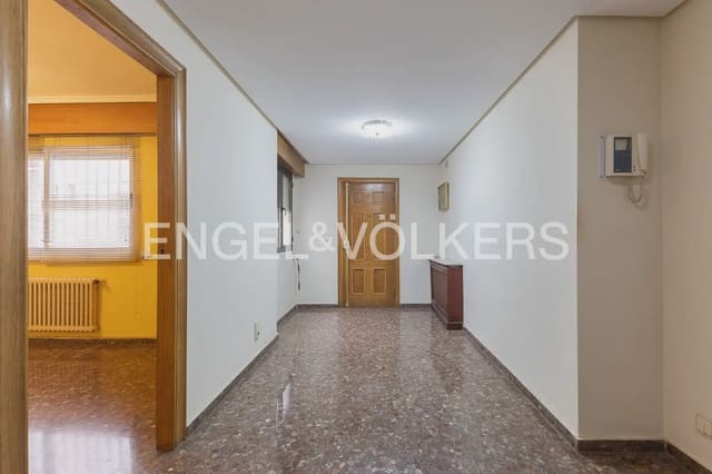 5 soveværelse Lejlighed til salg i El Mercat, Valencia by med garage - € 790.000 (Ref: 9928448)