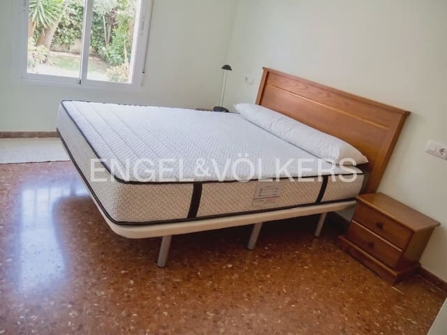 Piso de 3 habitaciones en Sagunto / Sagunt en alquiler con garaje - 1.300 € (Ref: 9928449)