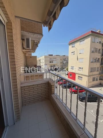 3 makuuhuone Asunto vuokrattavana paikassa Sagunto / Sagunt mukana 
autotalli - 1 200 € (Ref: 9928449)
