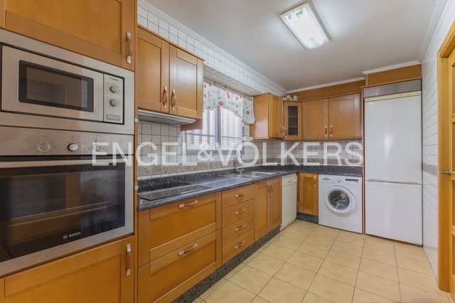 5 sovrum Villa till salu i Burriana / Borriana med garage - 410 000 € (Ref: 9928450)