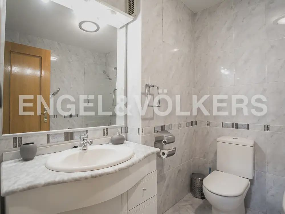 2 bedroom Flat for rent in Valencia city - € 1,500 (Ref: 9928571)