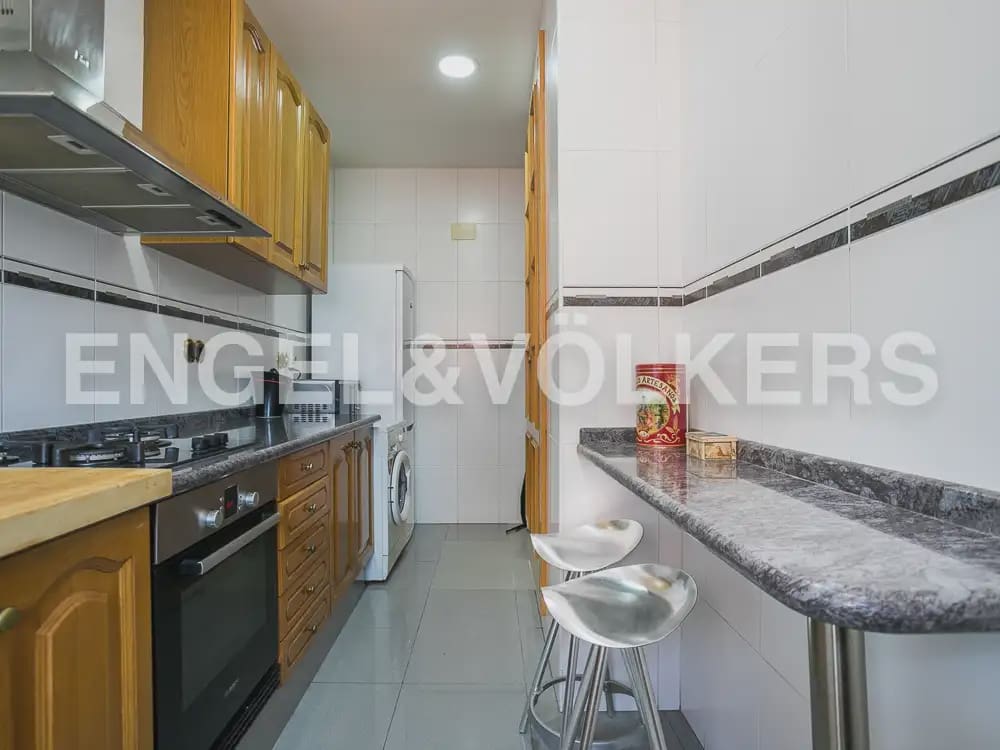 2 bedroom Flat for rent in Valencia city - € 1,500 (Ref: 9928571)