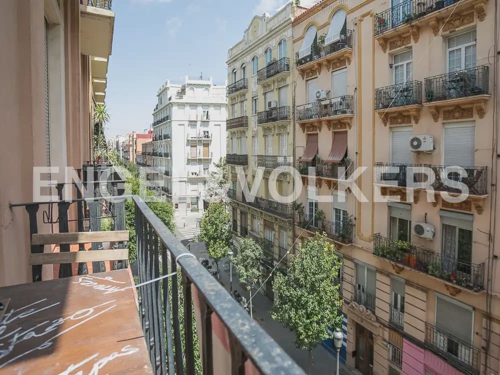 2 bedroom Flat for rent in Valencia city - € 1,500 (Ref: 9928571)