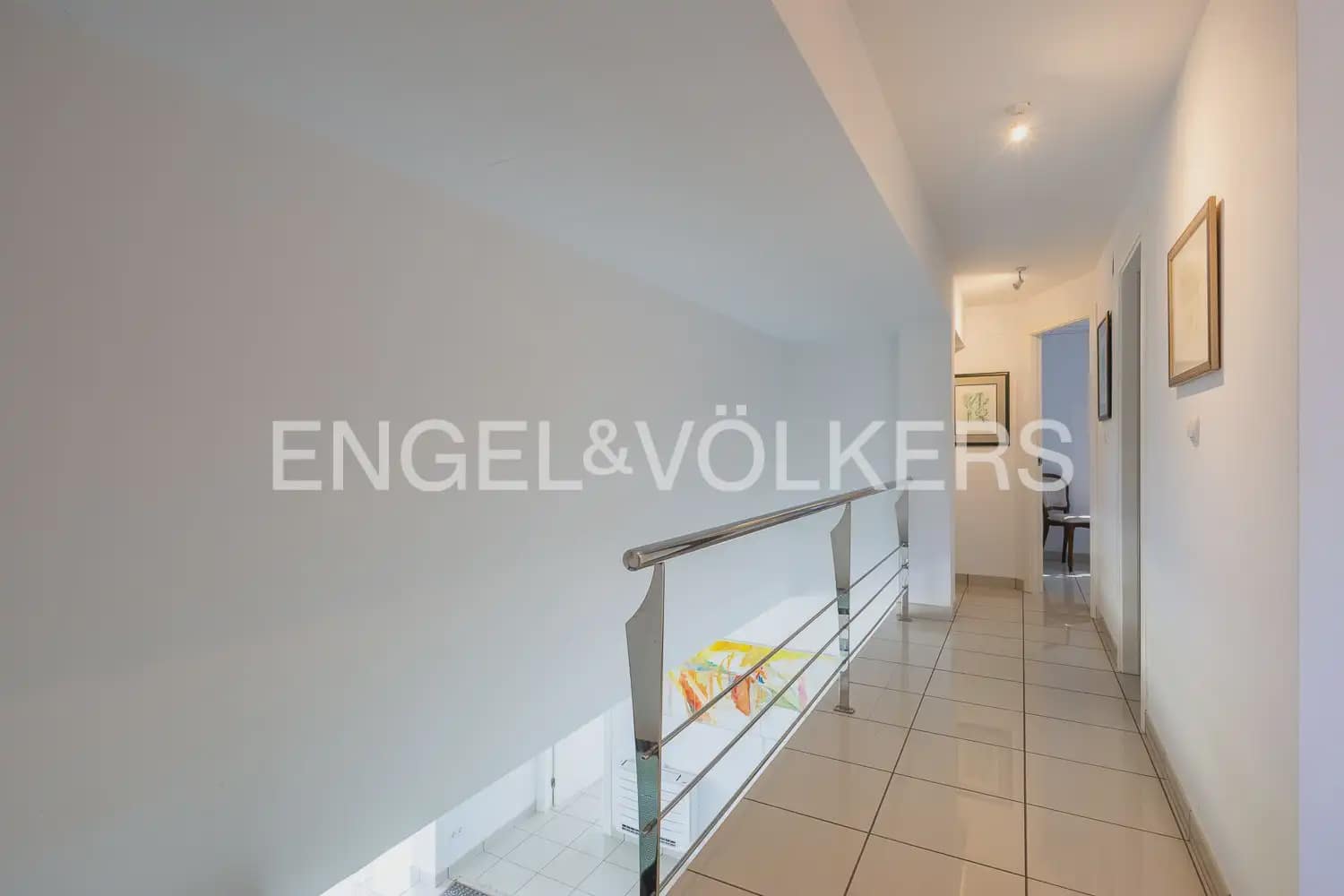 5 quarto Moradia para venda em Denia com piscina garagem - 1 050 000 € (Ref: 9928575)