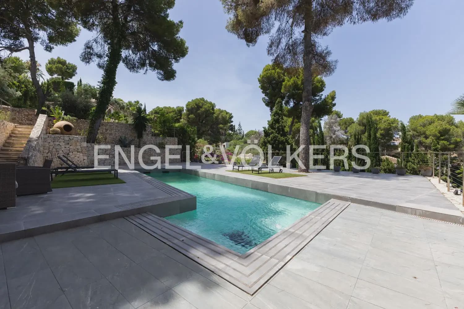 3 Zimmer Villa zu verkaufen in Javea / Xabia mit Pool Garage - 1.390.000 € (Ref: 9928576)