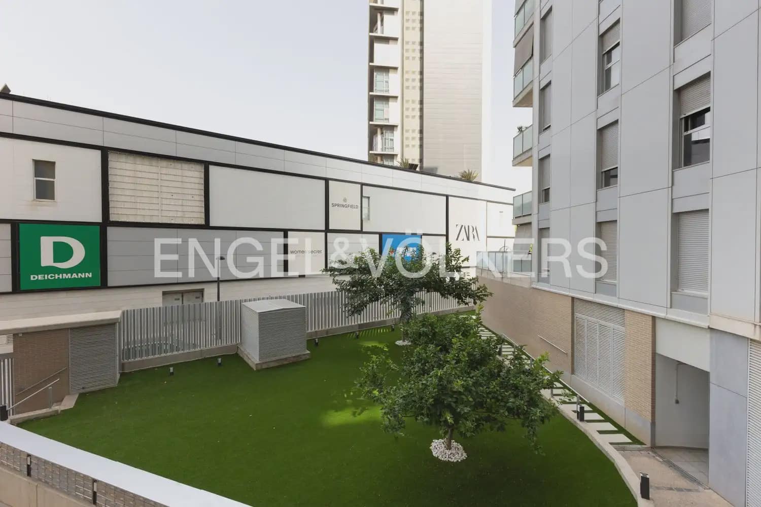 2 chambre Appartement à vendre à Valence ville avec piscine garage - 360 000 € (Ref: 9932235)