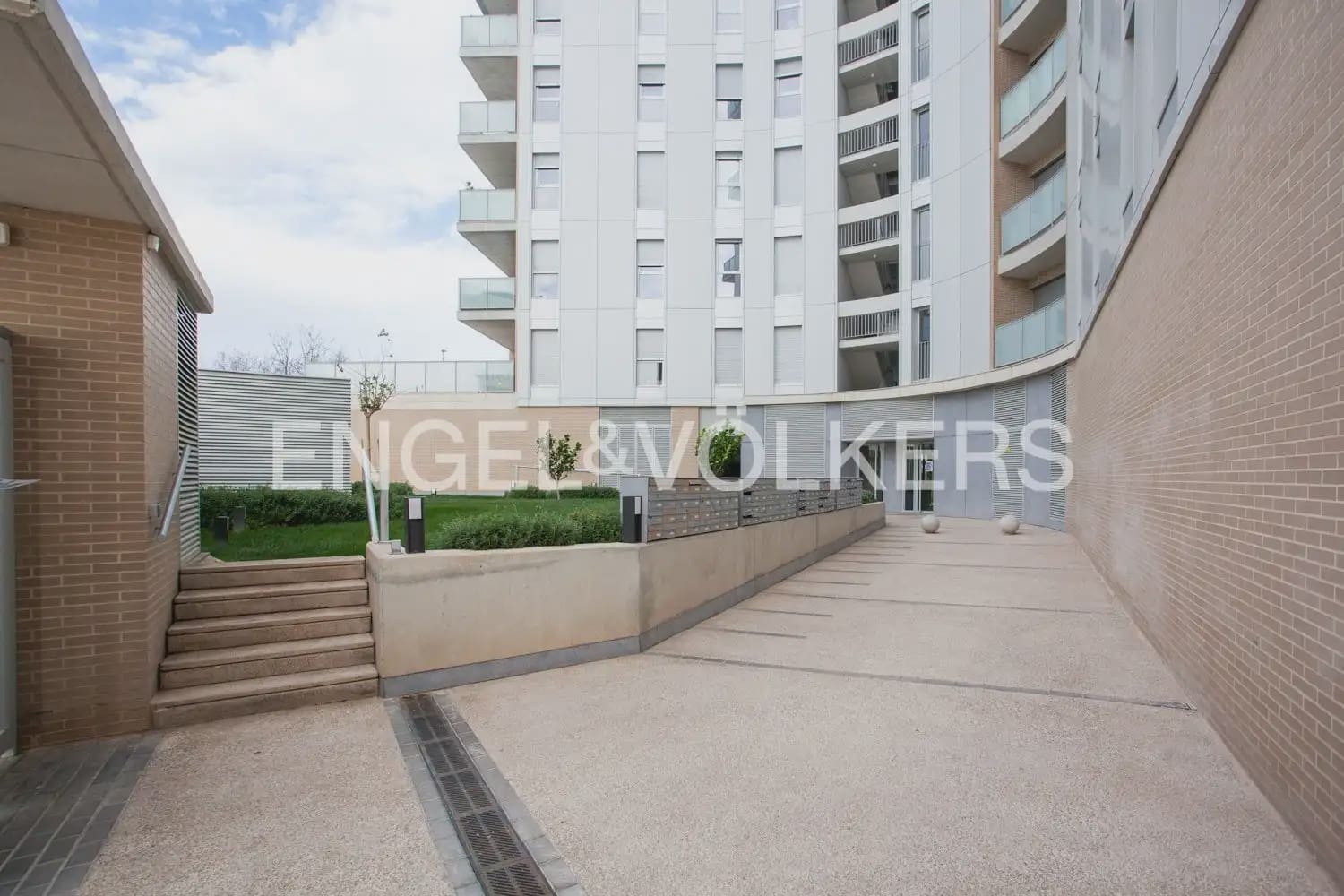 2 chambre Appartement à vendre à Valence ville avec piscine garage - 360 000 € (Ref: 9932235)