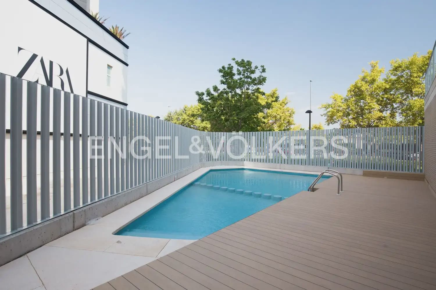 2 chambre Appartement à vendre à Valence ville avec piscine garage - 360 000 € (Ref: 9932235)