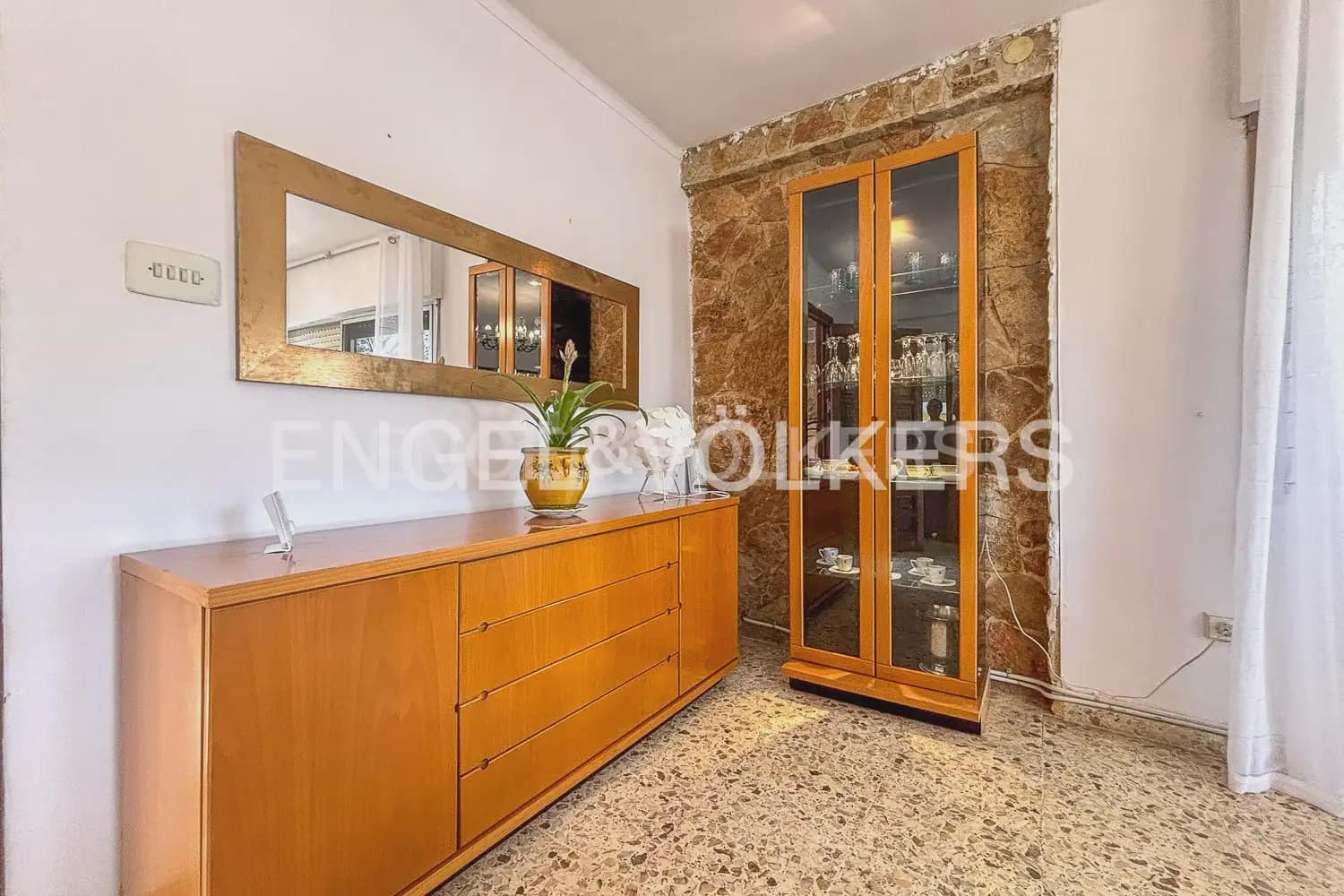 4 sypialnia Willa do wynajęcia w Paterna z basenem - 1 800 € (Ref: 9932326)