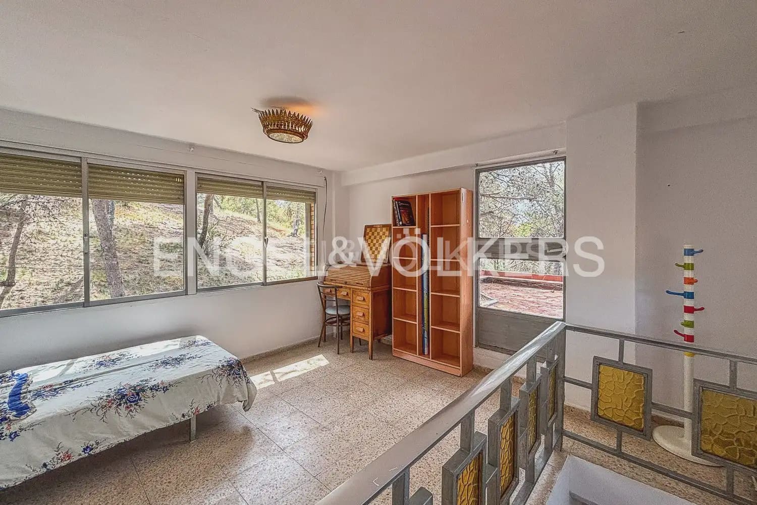 4 sypialnia Willa do wynajęcia w Paterna z basenem - 1 800 € (Ref: 9932326)