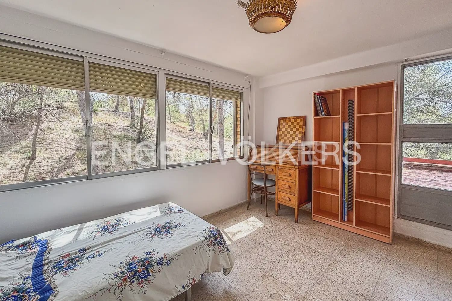 4 sypialnia Willa do wynajęcia w Paterna z basenem - 1 800 € (Ref: 9932326)