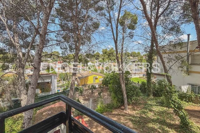 4 sypialnia Willa do wynajęcia w La Cañada, Paterna - 1 800 € (Ref: 9932326)