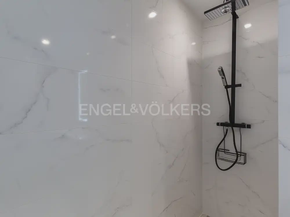 2 quarto Apartamento para arrendar em Valencia cidade - 1 500 € (Ref: 9932550)