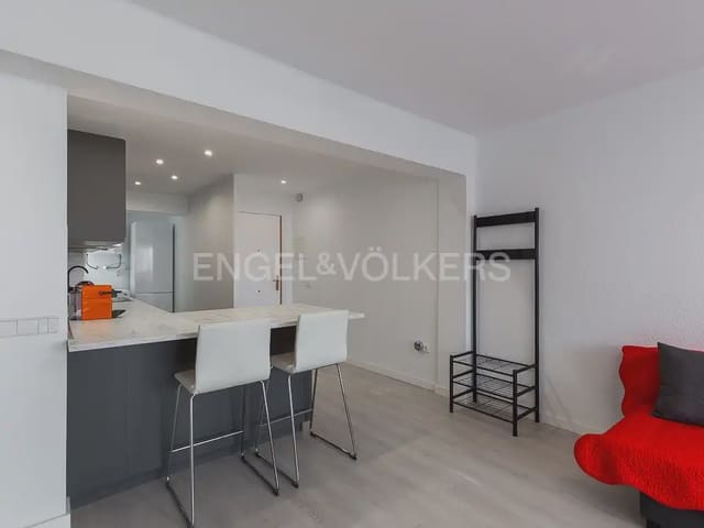 2 quarto Apartamento para arrendar em Mestalla, Valência cidade - 1 500 € (Ref: 9932550)