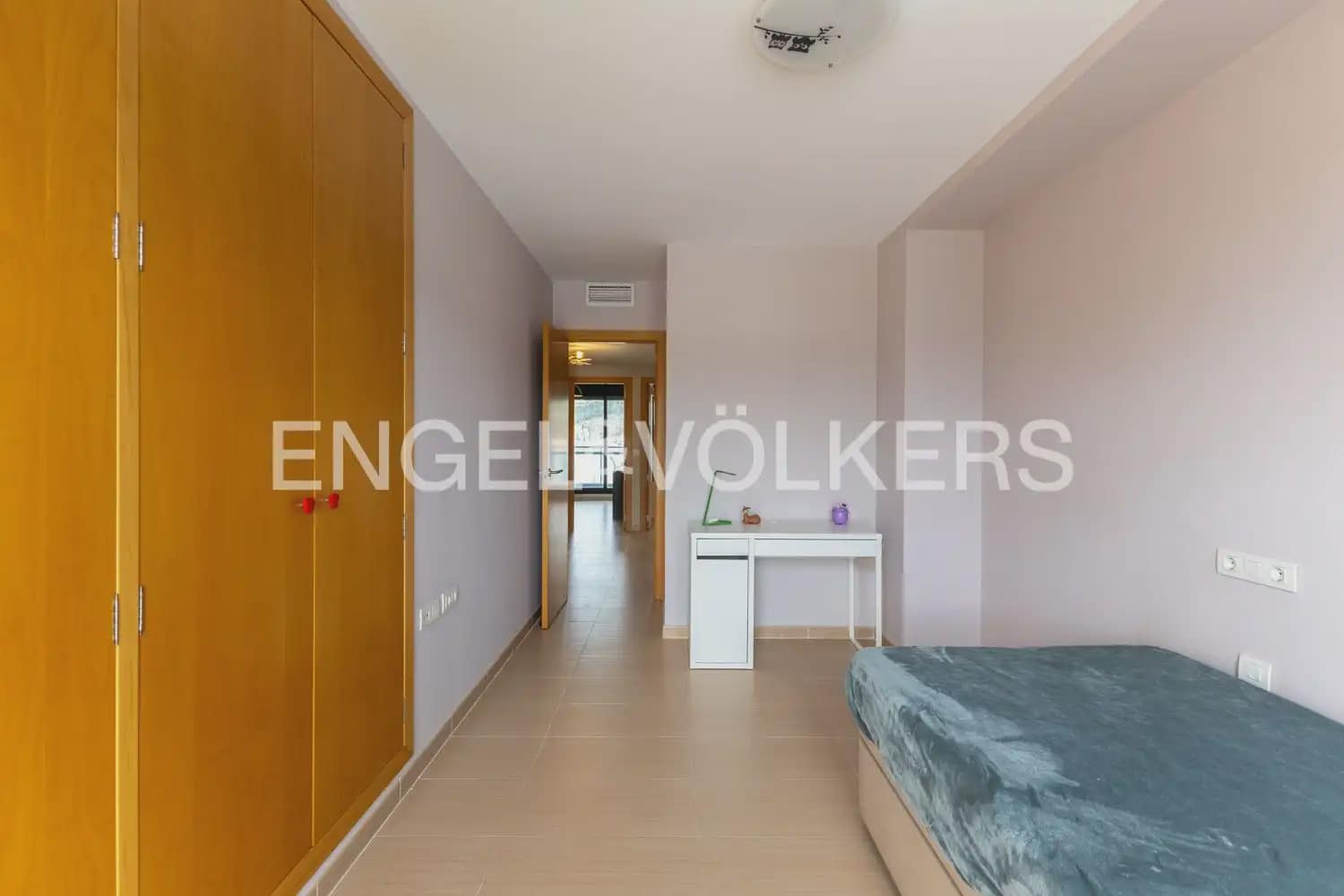 4 bedroom Flat for rent in Sagunto / Sagunt with pool garage - € 1,900 (Ref: 9932551)