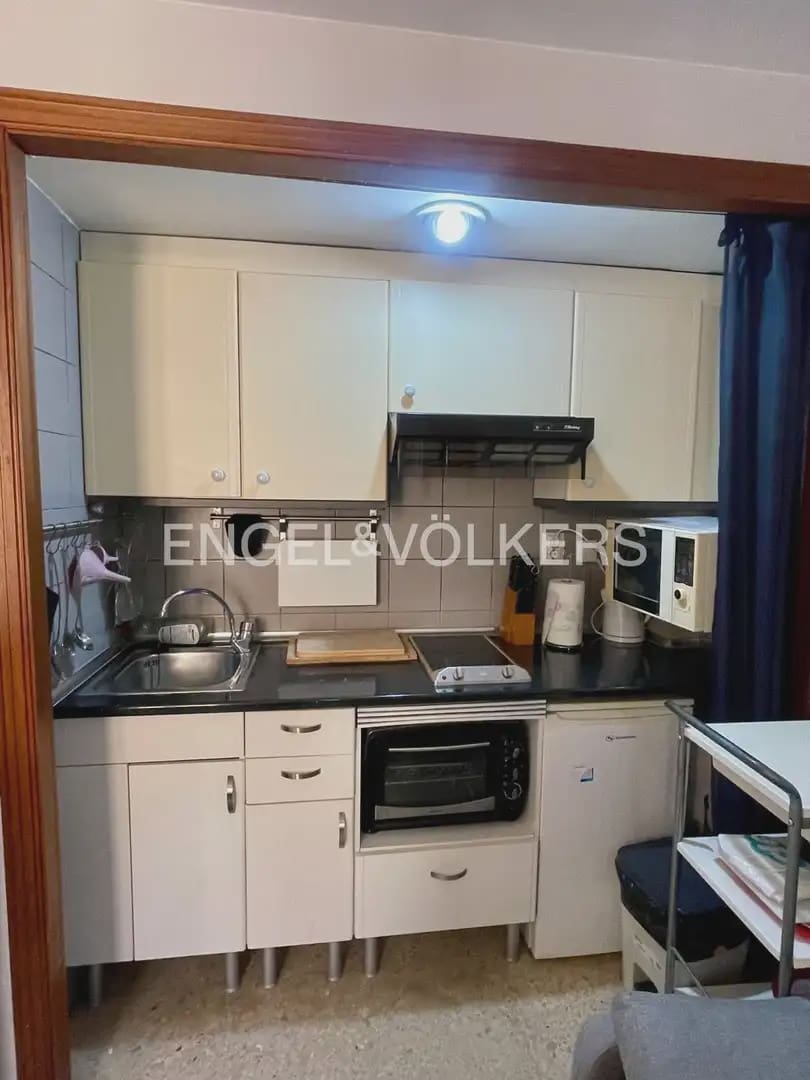 1 quarto Apartamento para arrendar em Valencia cidade - 1 450 € (Ref: 9932552)