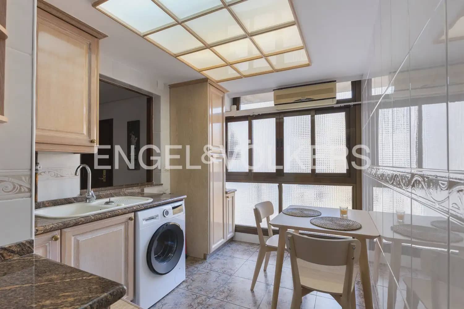 4 chambre Appartement à vendre à Valence ville avec garage - 530 000 € (Ref: 9934862)