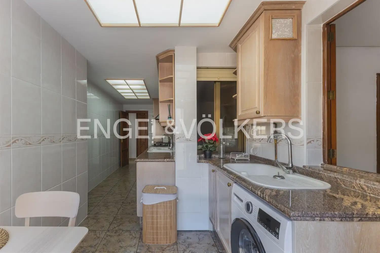 4 chambre Appartement à vendre à Valence ville avec garage - 530 000 € (Ref: 9934862)