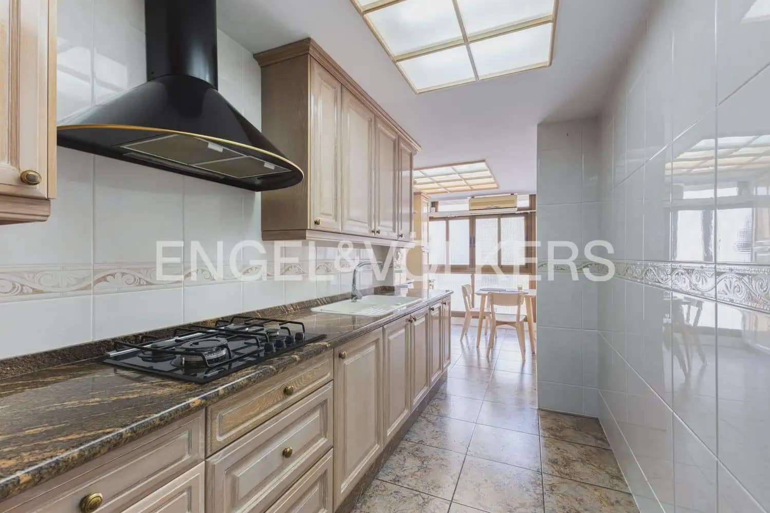 4 chambre Appartement à vendre à Valence ville avec garage - 530 000 € (Ref: 9934862)