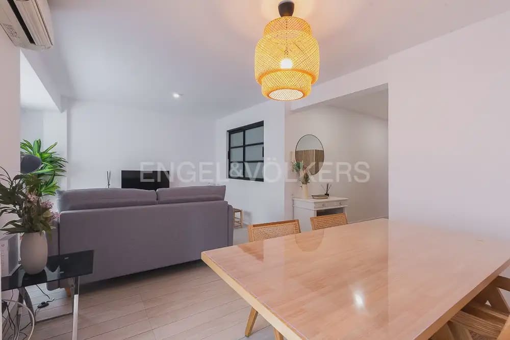 2 bedroom Flat for rent in Valencia city - € 1,600 (Ref: 9935089)