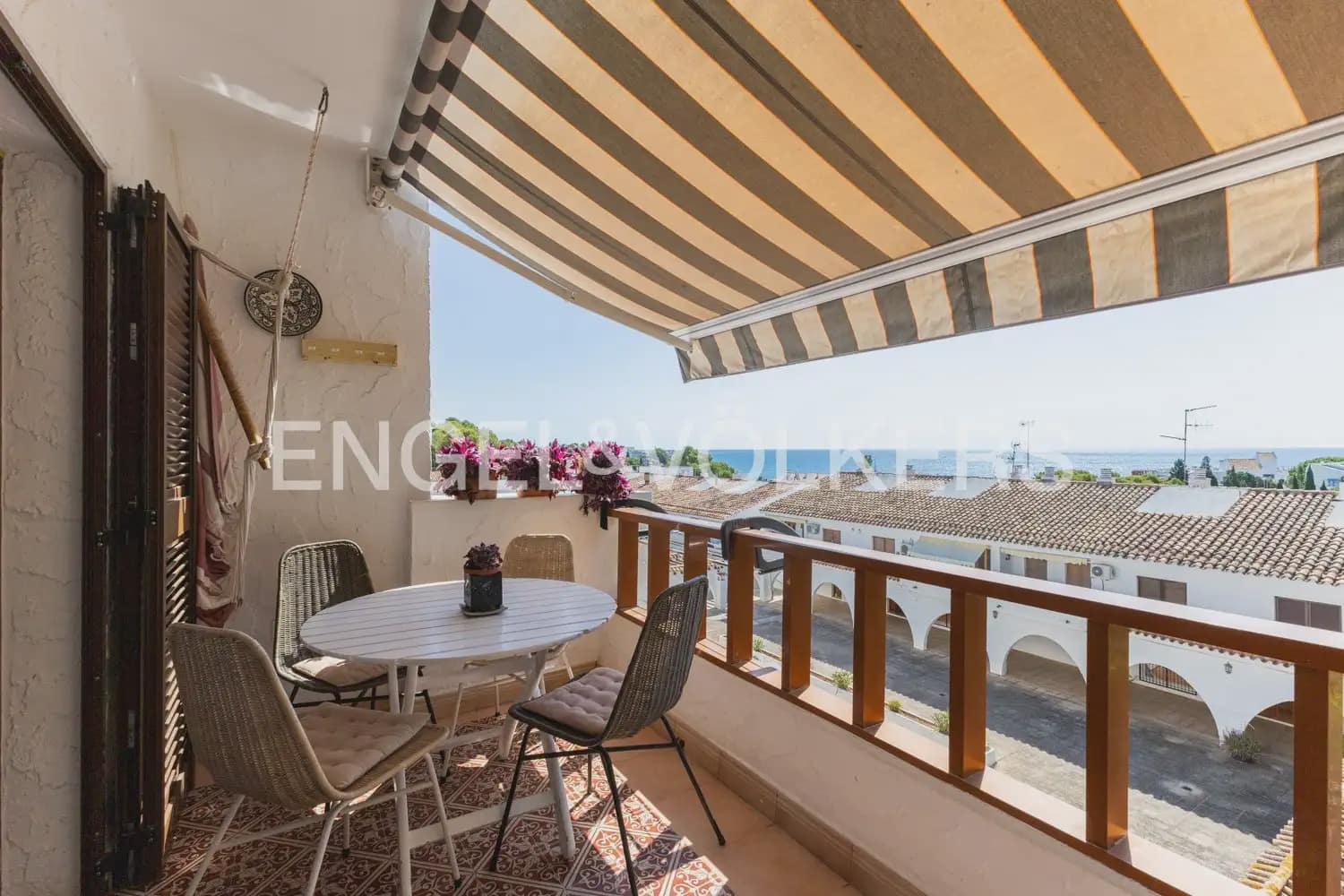 1 slaapkamer Flat te koop in Alcala de Xivert met zwembad - € 180.000 (Ref: 9935090)
