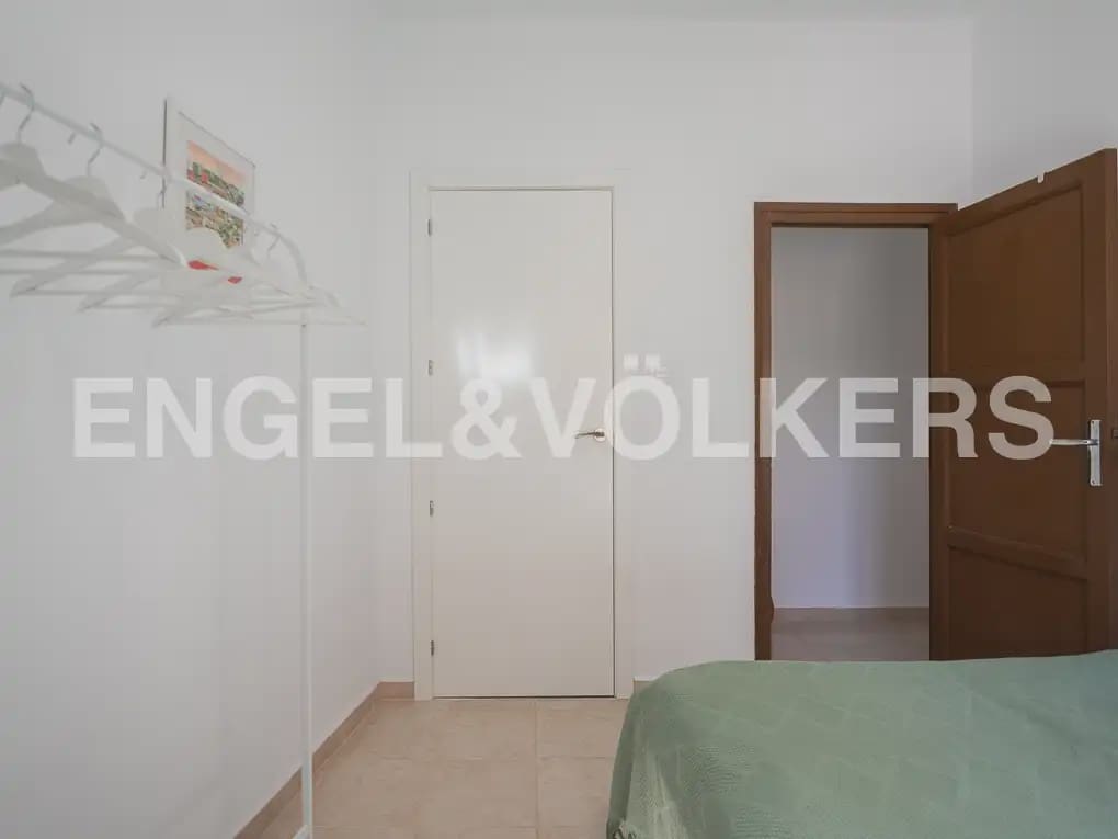 2 bedroom Flat for rent in Valencia city - € 950 (Ref: 9935169)