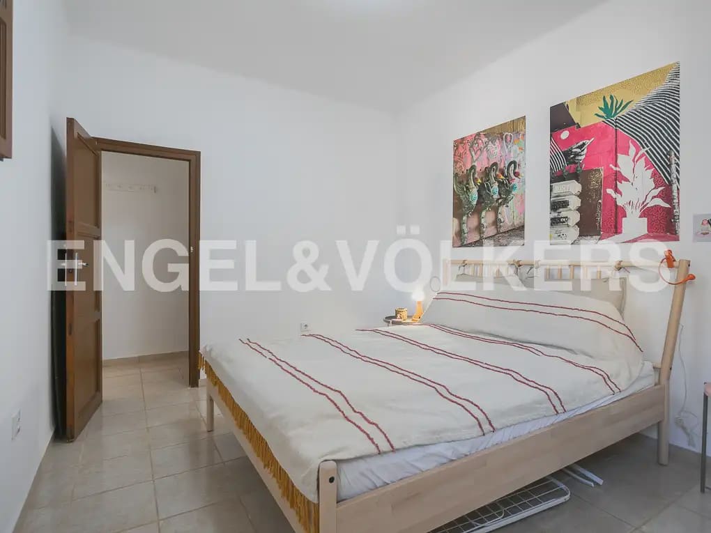2 bedroom Flat for rent in Valencia city - € 950 (Ref: 9935169)