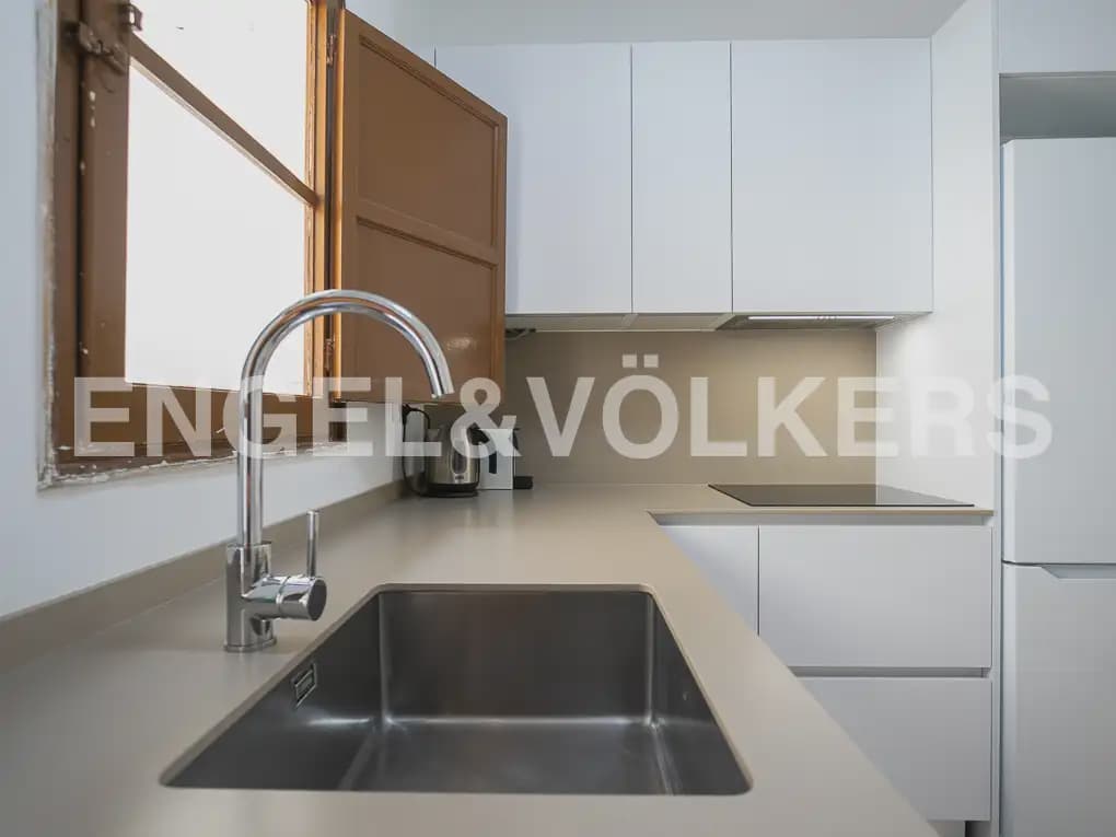 2 bedroom Flat for rent in Valencia city - € 950 (Ref: 9935169)