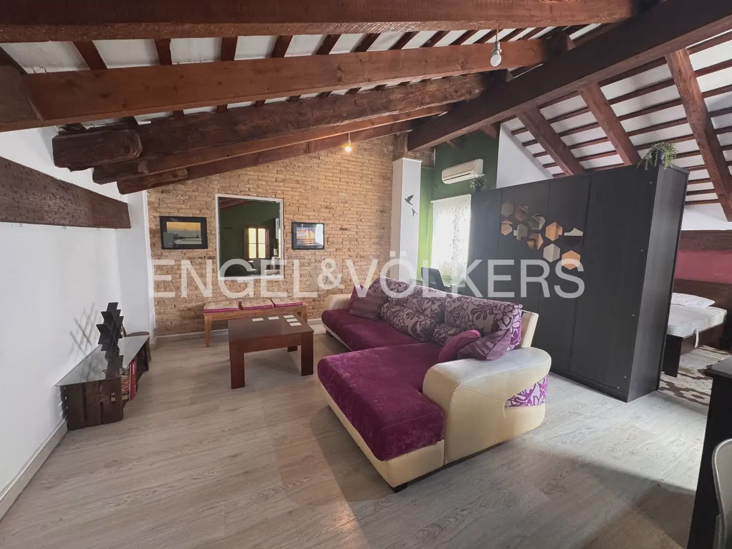 1 bedroom Flat for rent in Valencia city - € 1,200 (Ref: 9935254)