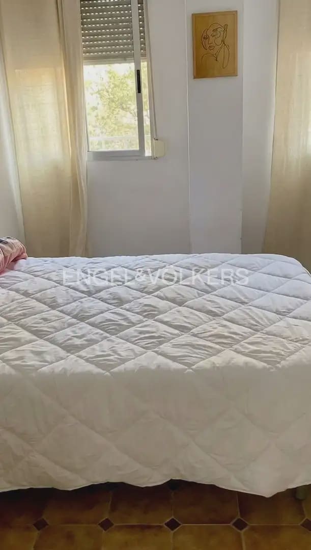 4 bedroom Flat for rent in Valencia city - € 1,800 (Ref: 9936741)