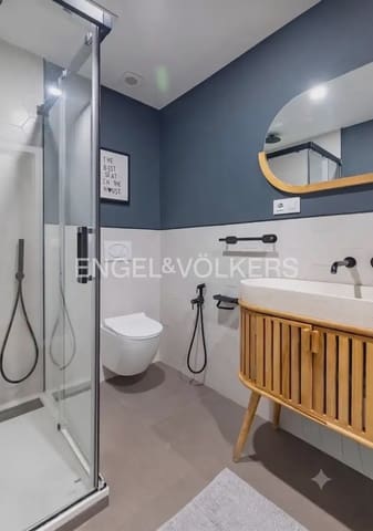 Piso de 4 habitaciones en La Petxina, València ciudad en alquiler - 2.400 € (Ref: 9936742)