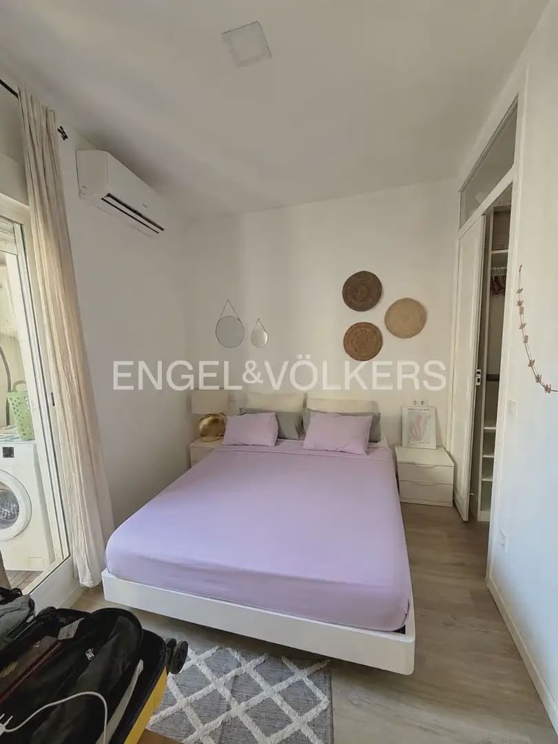 1 quarto Apartamento para arrendar em Valencia cidade - 1 250 € (Ref: 9936743)