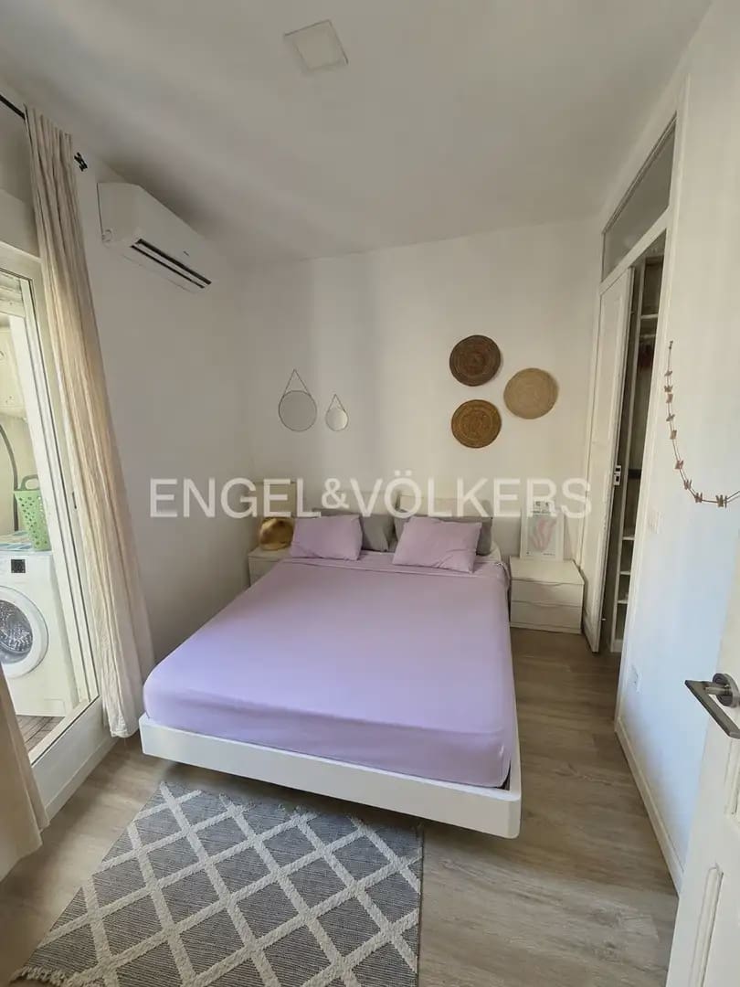 1 quarto Apartamento para arrendar em Valencia cidade - 1 250 € (Ref: 9936743)