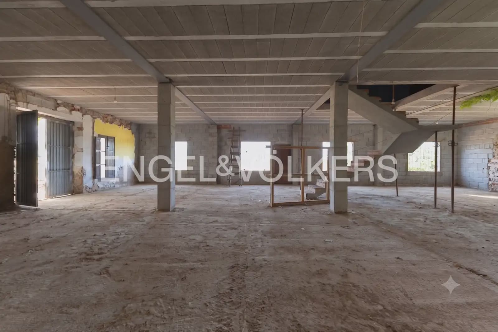 6 soveværelse Finca/Landehus til salg i Denia - € 680.000 (Ref: 9936745)