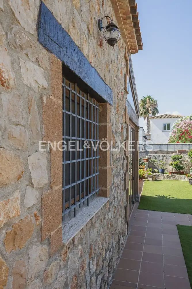 3 chambre Villa/Maison à vendre à Els Poblets avec piscine garage - 1 050 000 € (Ref: 9936746)