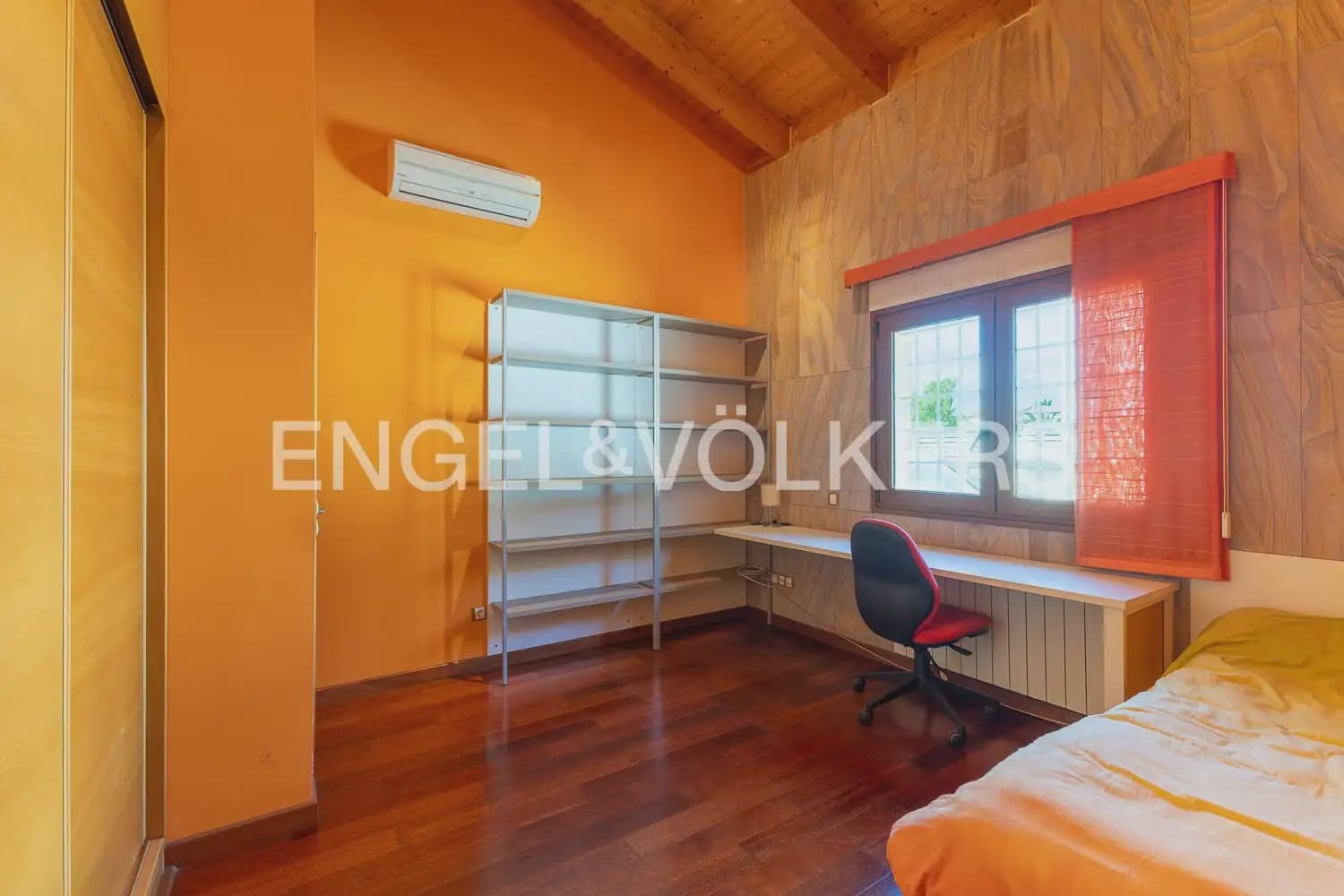 3 chambre Villa/Maison à vendre à Els Poblets avec piscine garage - 1 050 000 € (Ref: 9936746)
