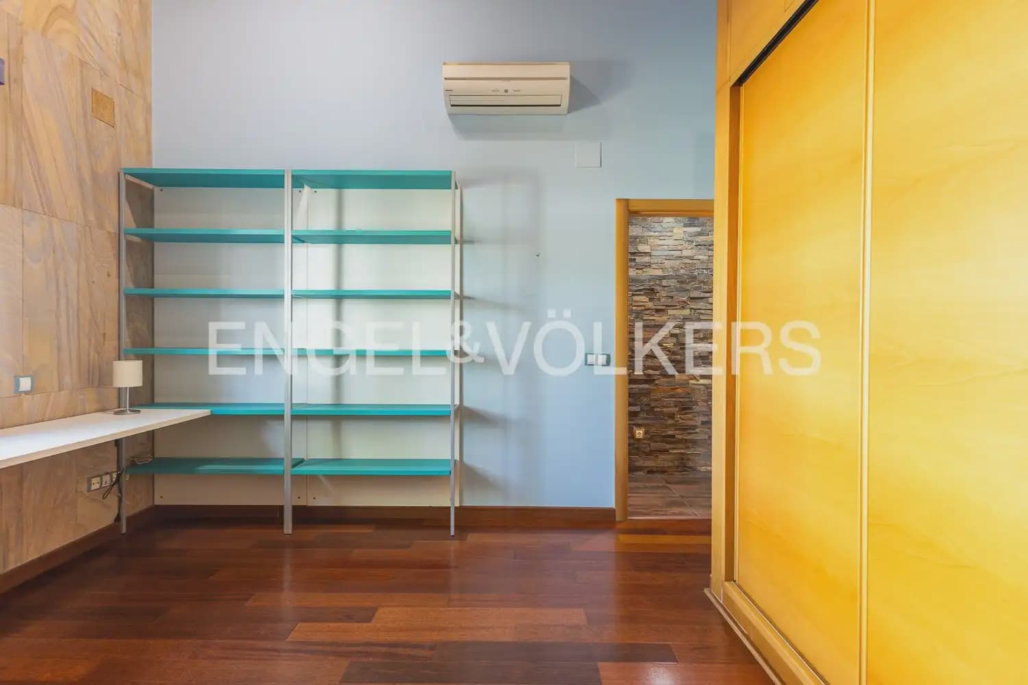 3 chambre Villa/Maison à vendre à Els Poblets avec piscine garage - 1 050 000 € (Ref: 9936746)