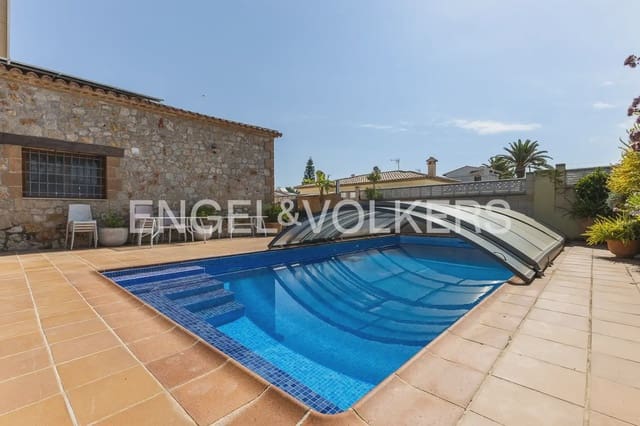 3 chambre Villa/Maison à vendre à Els Poblets avec piscine garage - 1 050 000 € (Ref: 9936746)