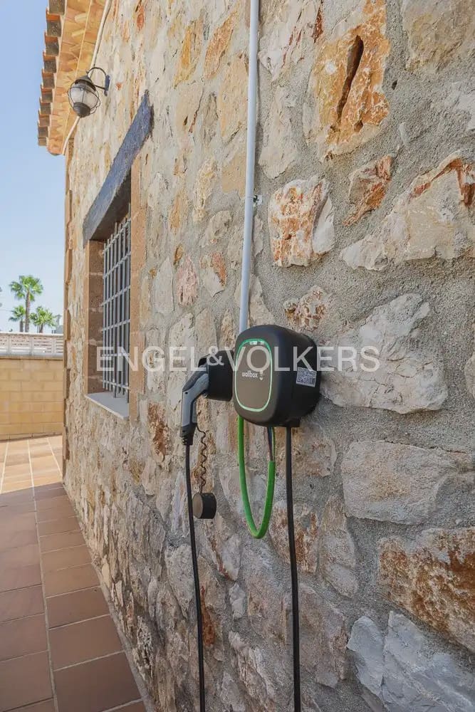 3 chambre Villa/Maison à vendre à Els Poblets avec piscine garage - 1 050 000 € (Ref: 9936746)